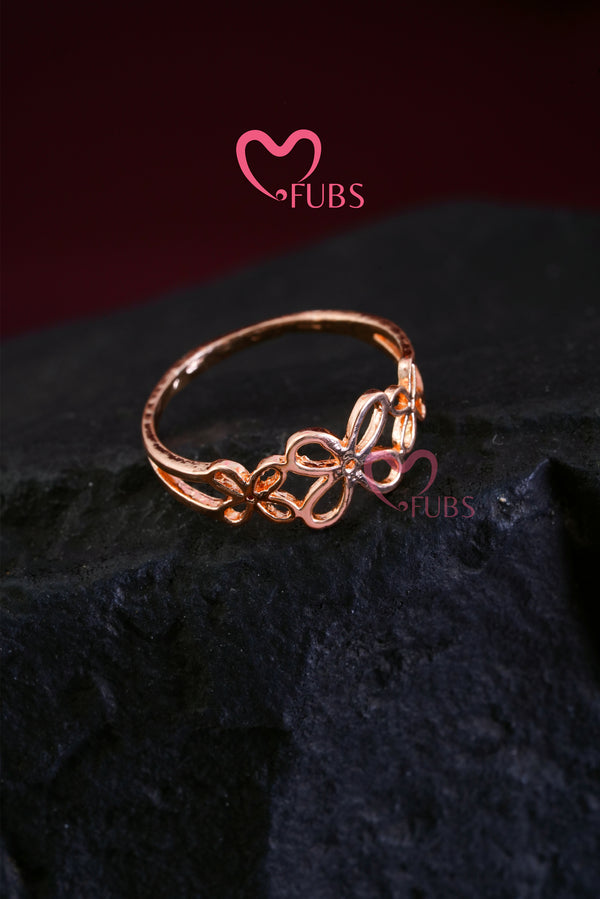 Flower Motif Gold Ring