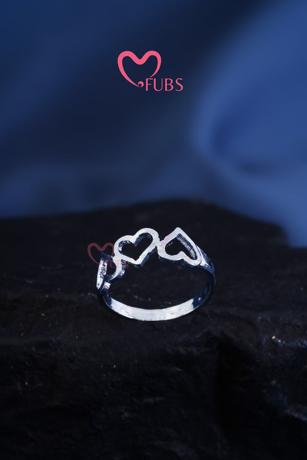 Trio Hearts Affection Ring