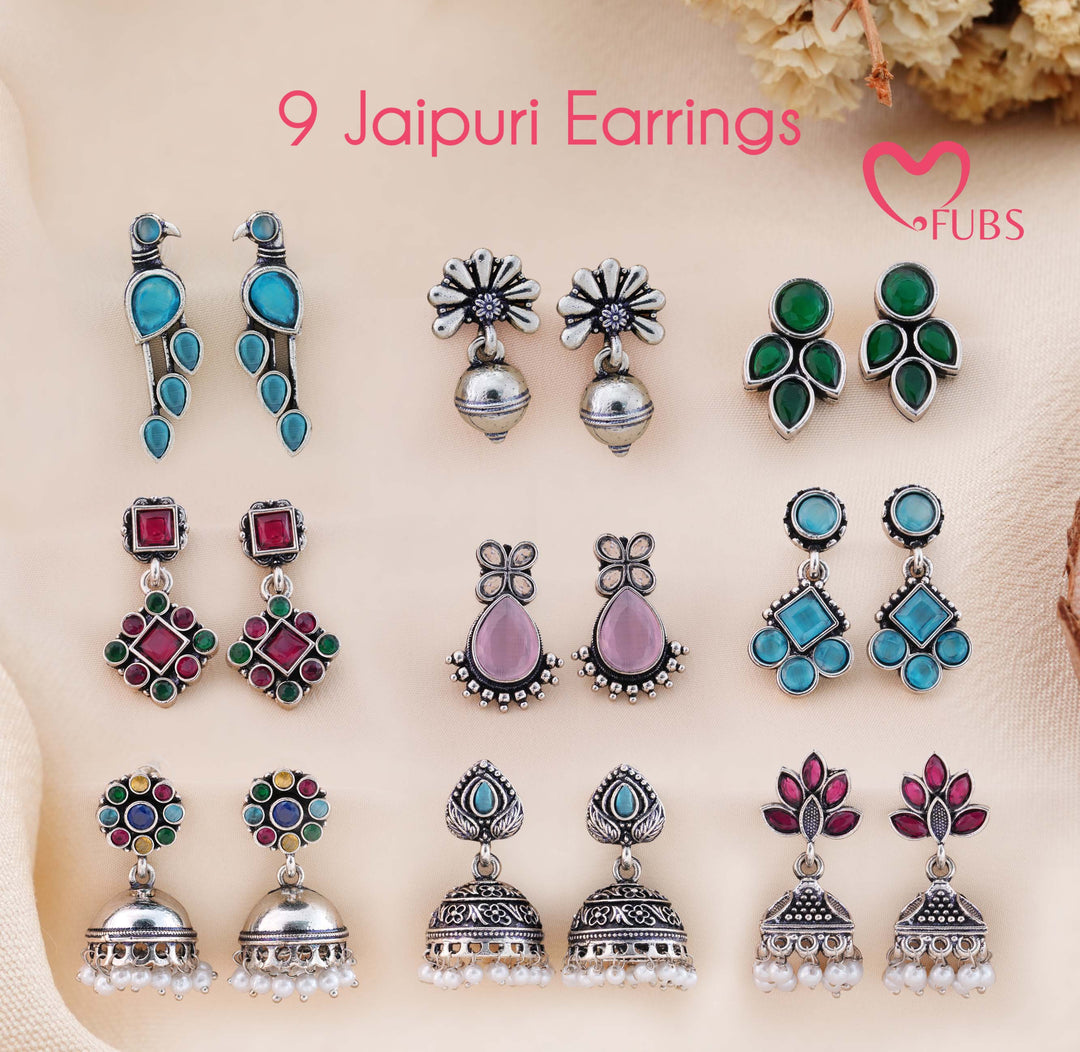 Gehno ki Peti : 9 Earrings, 5 Bracelets, 5 Rings and a Sandesh Patra in a Premium Jewelry Box
