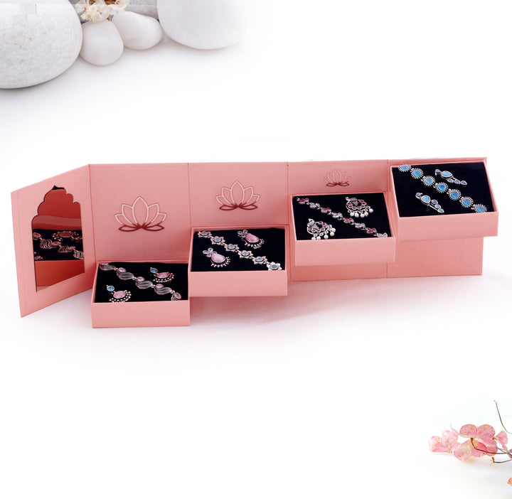 The Magic Unfold Jewelry Box - 4 Earrings & 4 Bracelets (Premium)