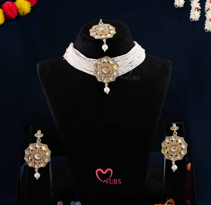 Kundan & Pearl Choker Jewelry Set with Maang Tikka
