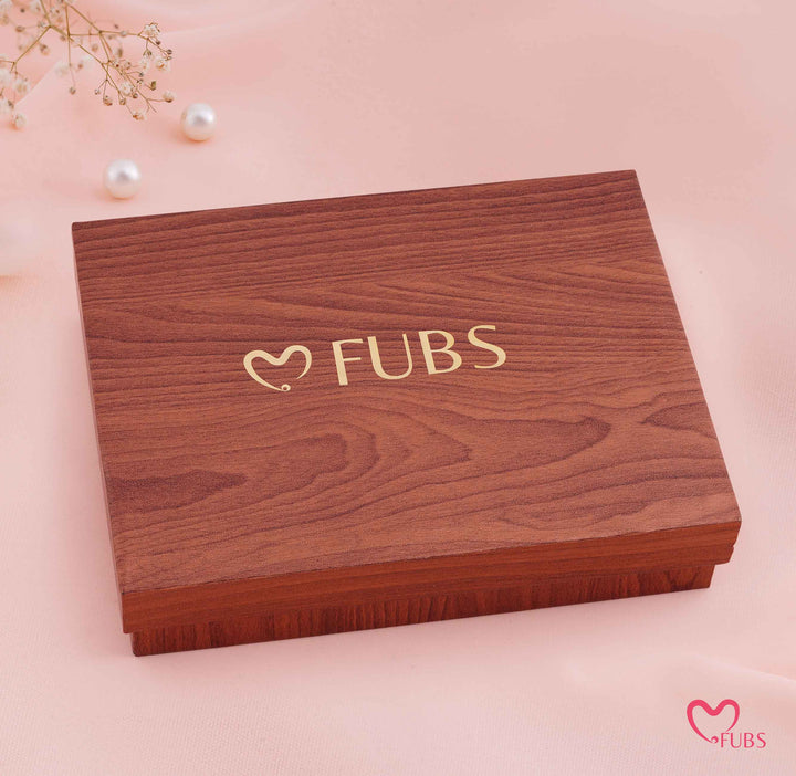 Set of 7 Bracelets in Premium Wood Finish Box