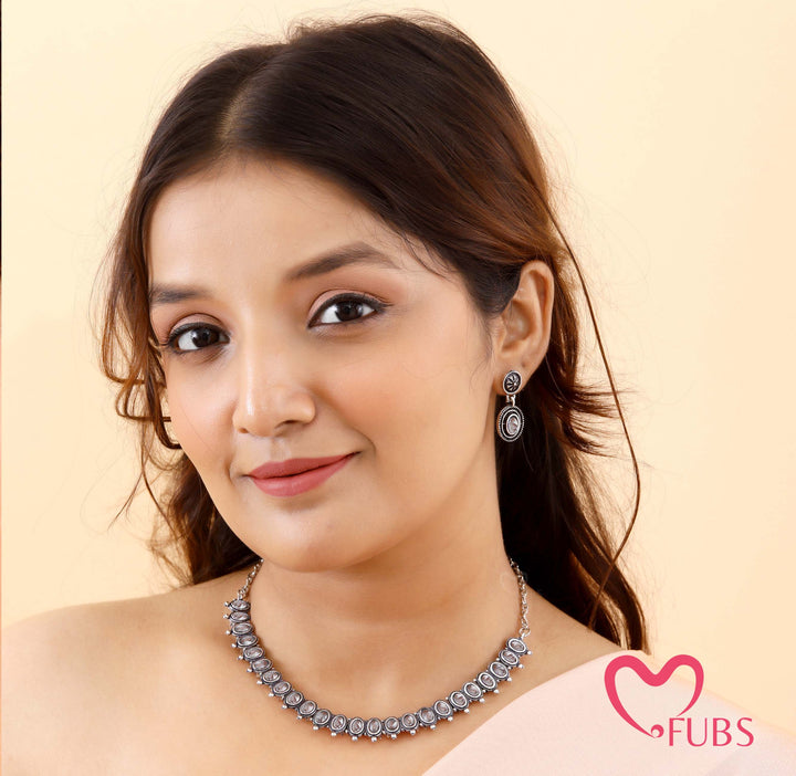 Oxidized Oval Stone Choker Set with Statement Earrings