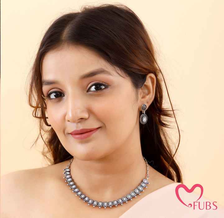 Oxidized Oval Stone Choker Set with Statement Earrings