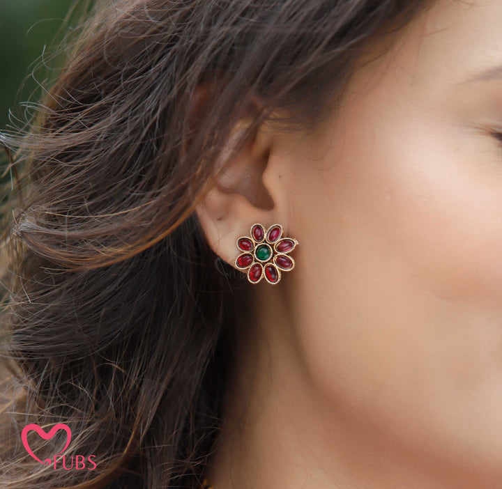 Floral Motif Necklace Set with Earrings