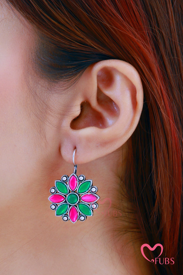 Phool Gulzar Kundan Oxidized Earrings