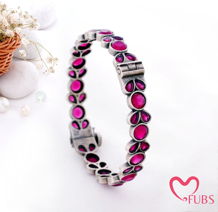 Oxidised Floral Stone Bangle with Screw Lock