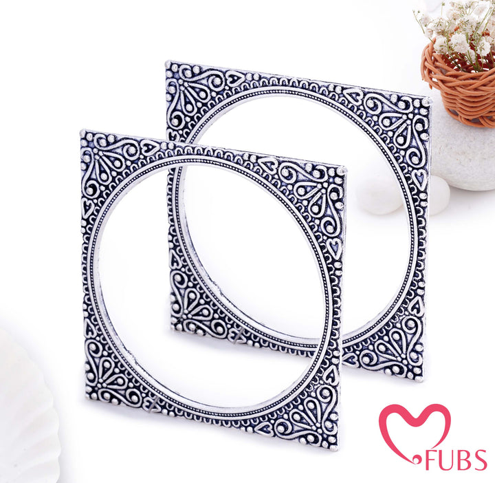 Intricately Carved Oxidised Bangles