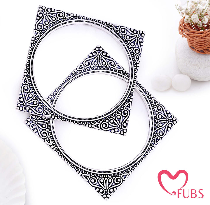 Intricately Carved Oxidised Bangles