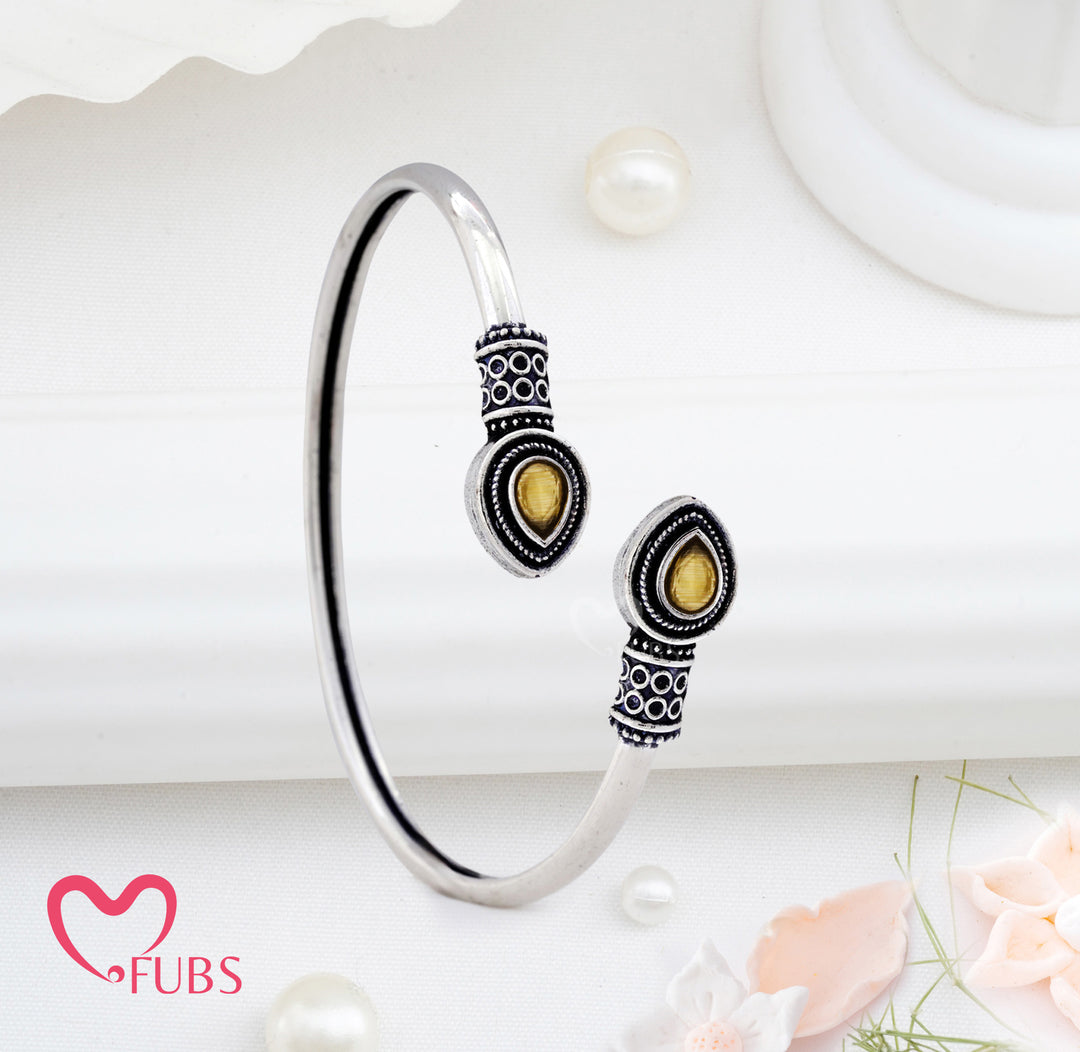 Oxidized Open Bracelet with Teardrop Stone