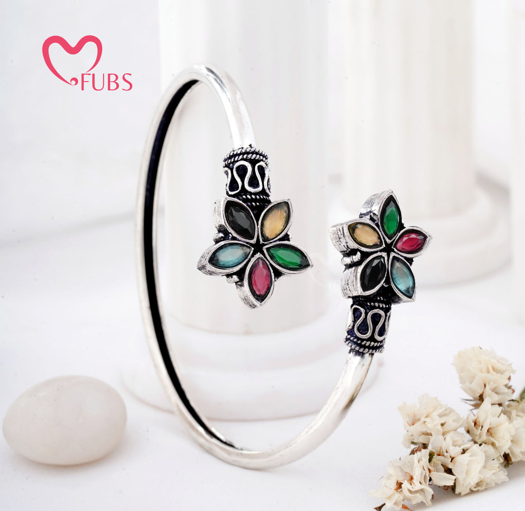 Antique Silver Flower Bracelet