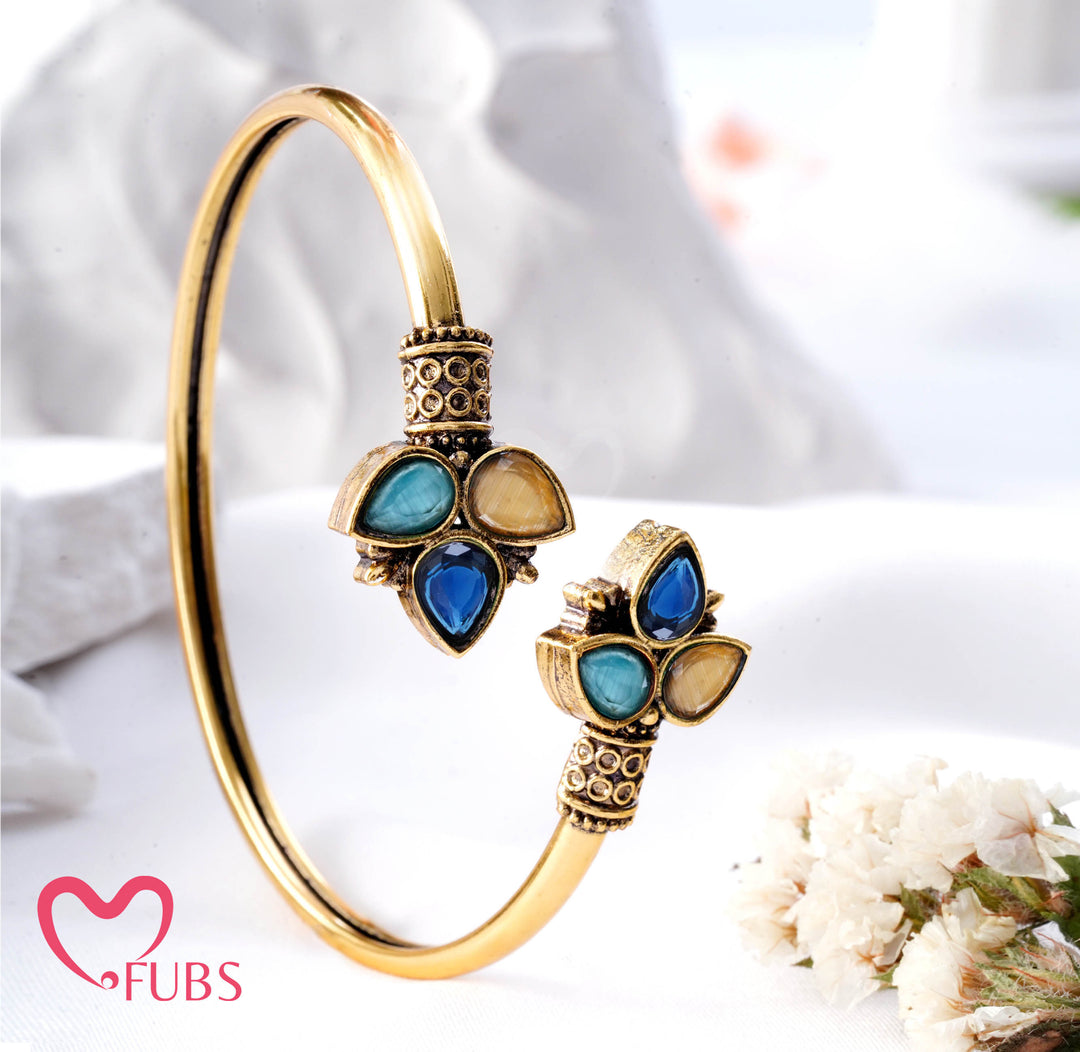 Royal Petals Bracelet