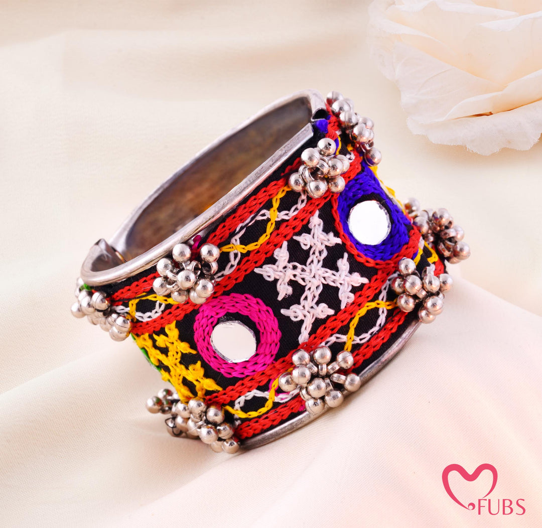 Embroidered Mirror Circle Ball Cluster Cuff