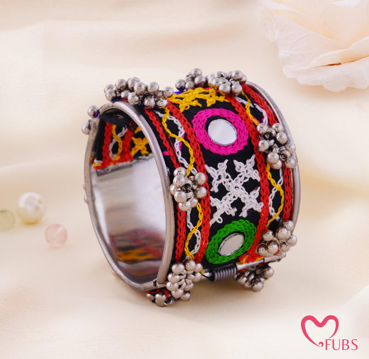 Embroidered Mirror Circle Ball Cluster Cuff