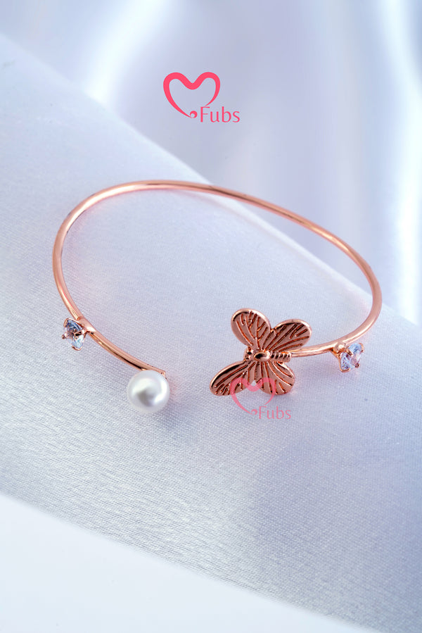 Butterfly Bliss Pearl Wristlet