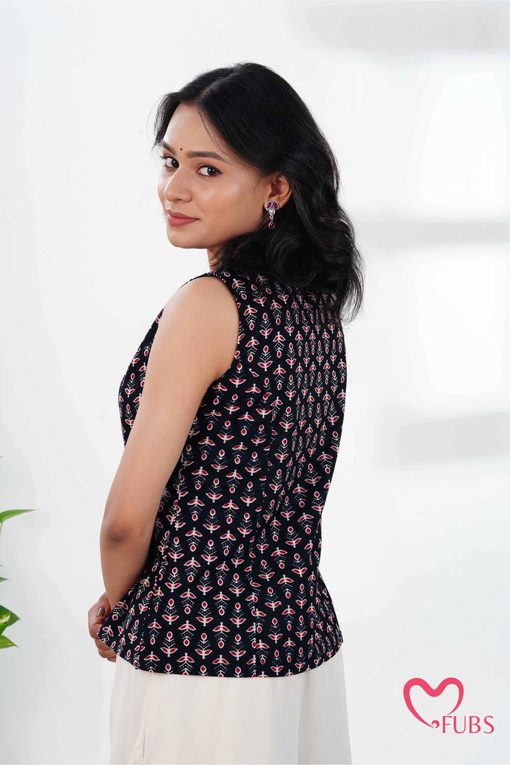 Ethnic Block Print Short Kurti & Earring Combo Set