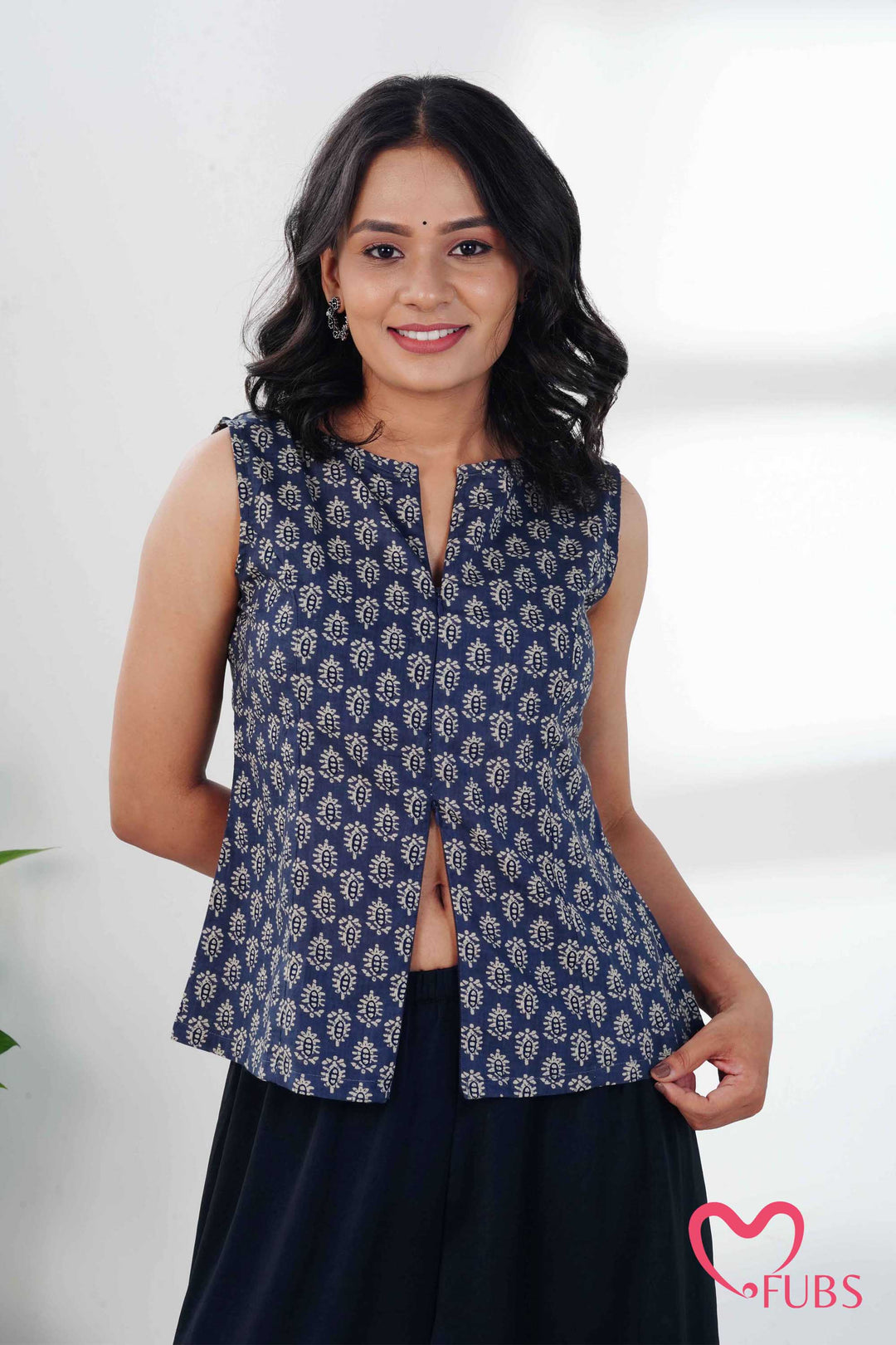 Indigo Block Print Short Kurti & Silver Ear Cuff Combo