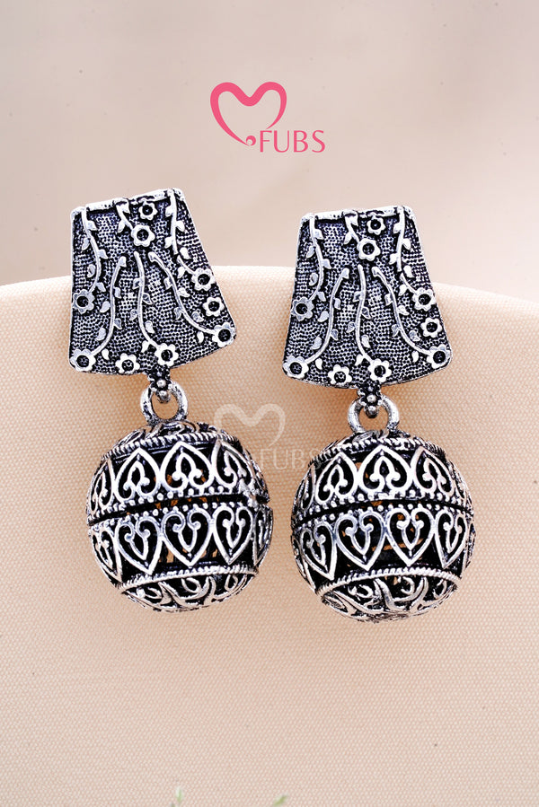 Regal Elegant Oxidized Drops Earrings