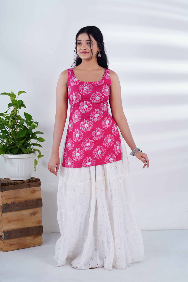 Gulabi Grace Cotton Kurti with Jaipuri Oxidized Pink Jhumkas