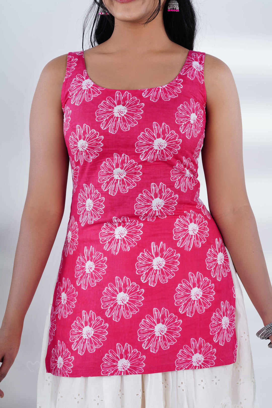 Gulabi Grace Cotton Kurti with Jaipuri Oxidized Pink Jhumkas