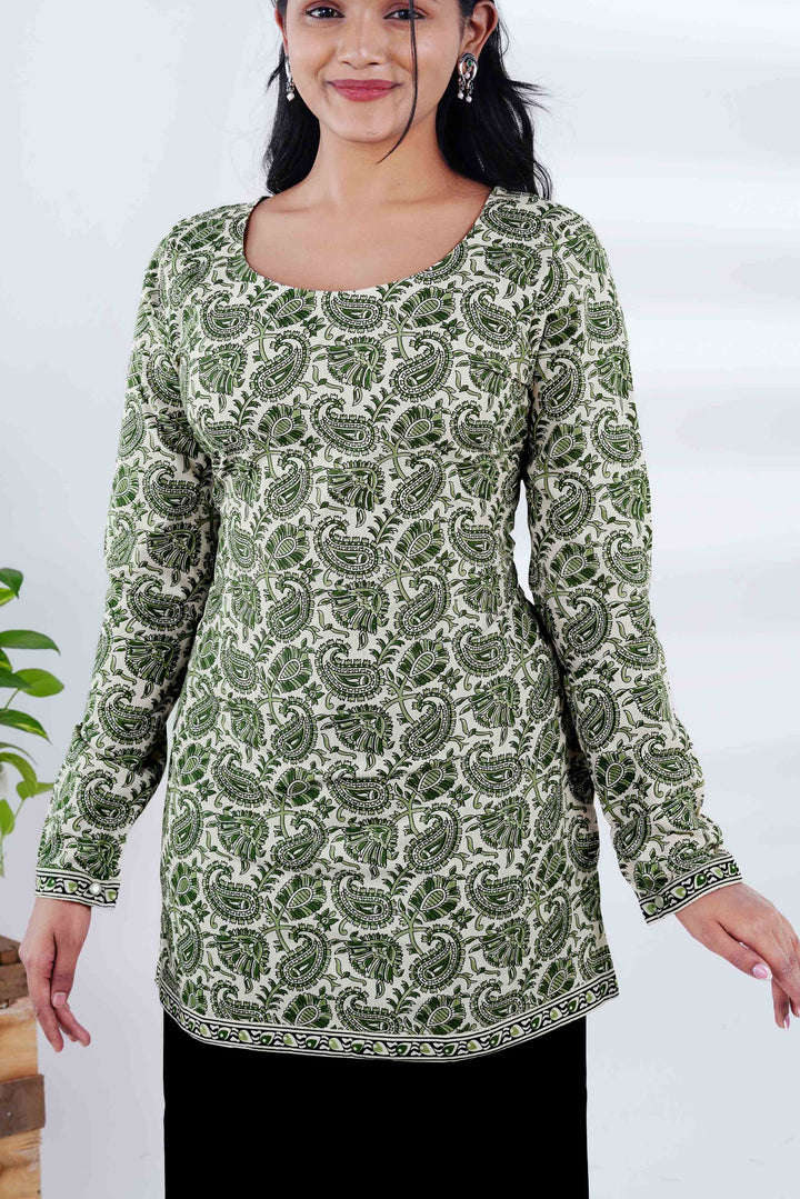 Botanical Leaf Print Kurti with Petite Oxidized Studs