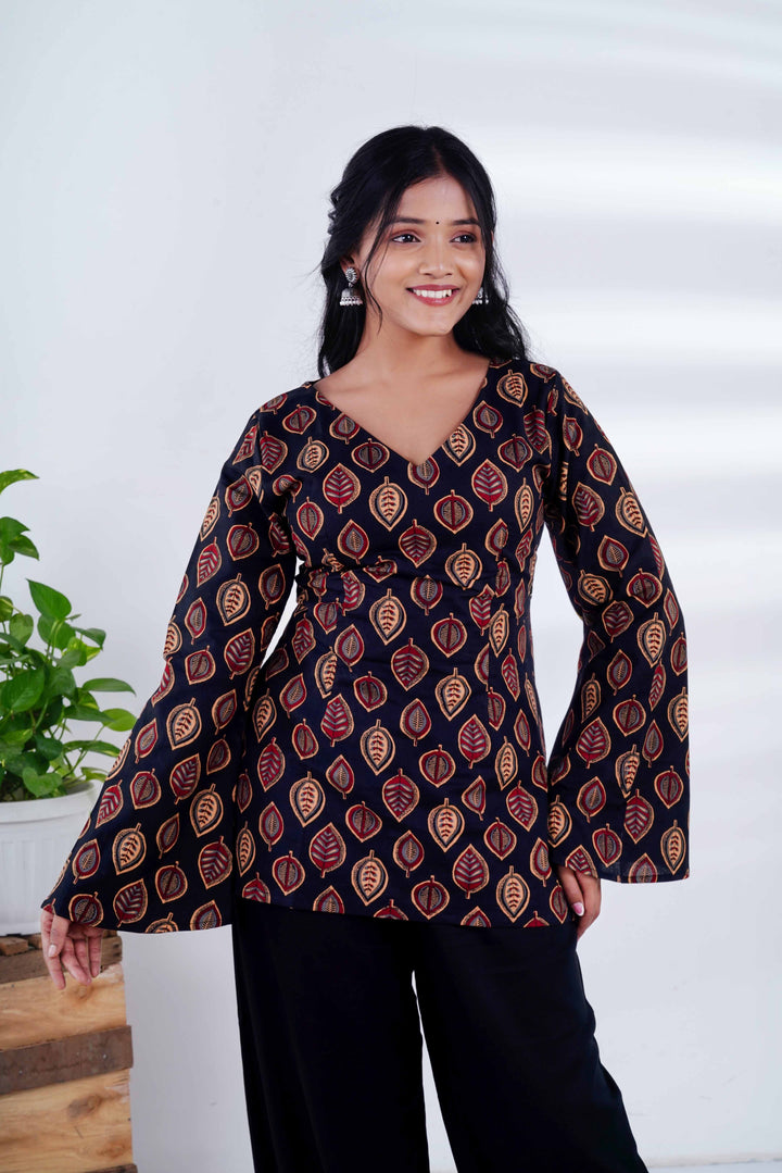 Drop Leaf Bell Sleeves Kurti with Vintage Dome Jhumkas