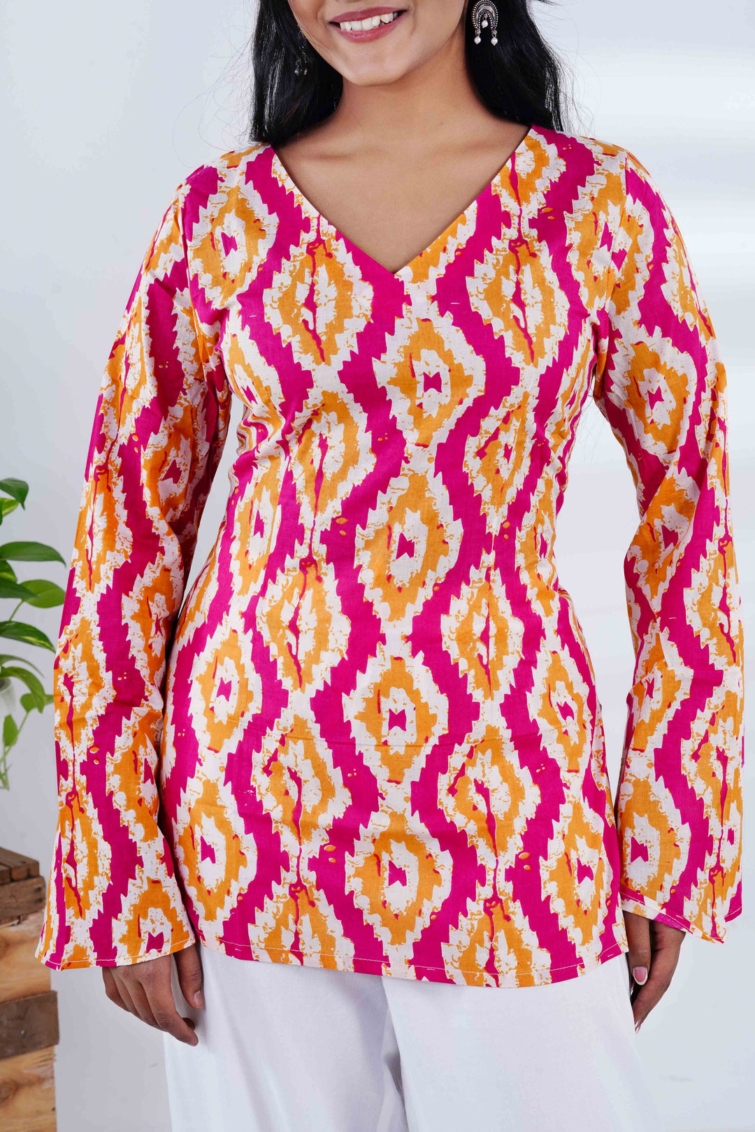 Geometric Bell Sleeves Kurti with Jaipuri Oxidized Earrings