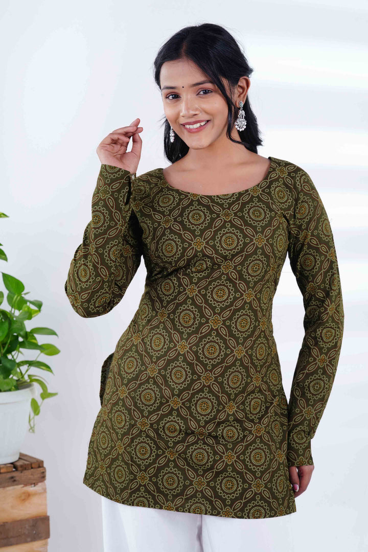 Paisley Corset Back Kurti with Royal Haathi Jhumkas