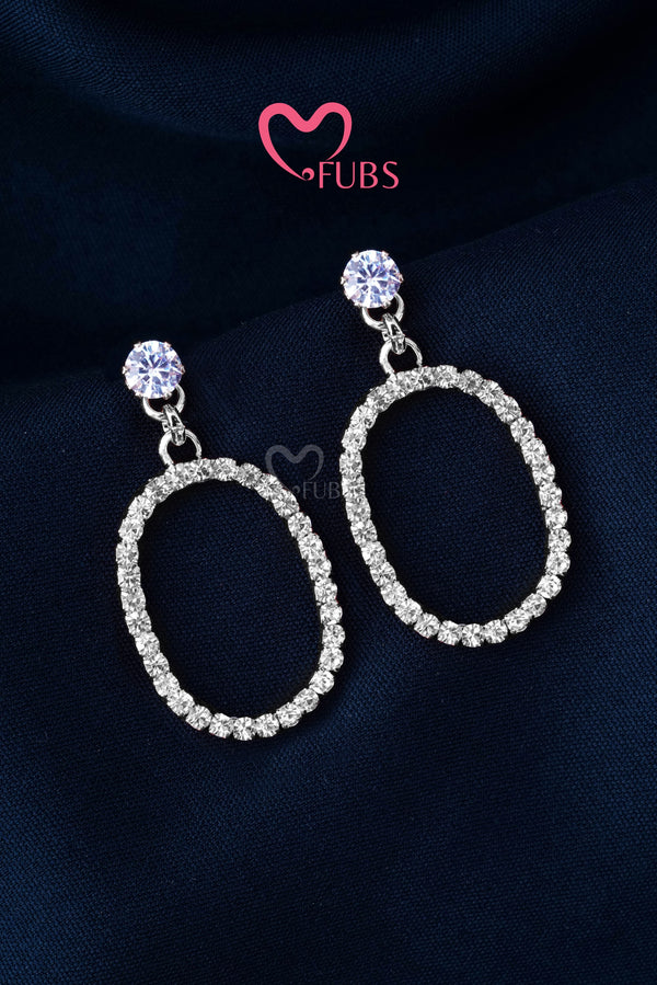 Eternal Oval Glow Earring