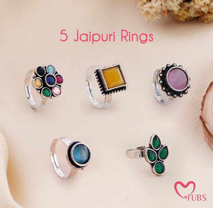 Gehno ki Peti : 9 Earrings, 5 Bracelets, 5 Rings and a Sandesh Patra in a Premium Jewelry Box