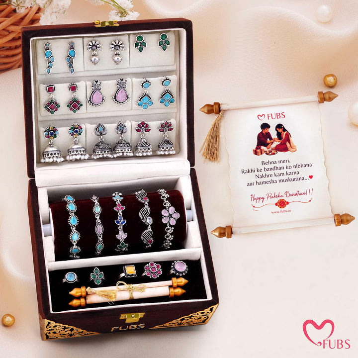 Gehno Ki Peti - Royal Velvet Jewelry Box of 9 Earrings, 5 bracelets, 5 Rings and a Sandesh Patra