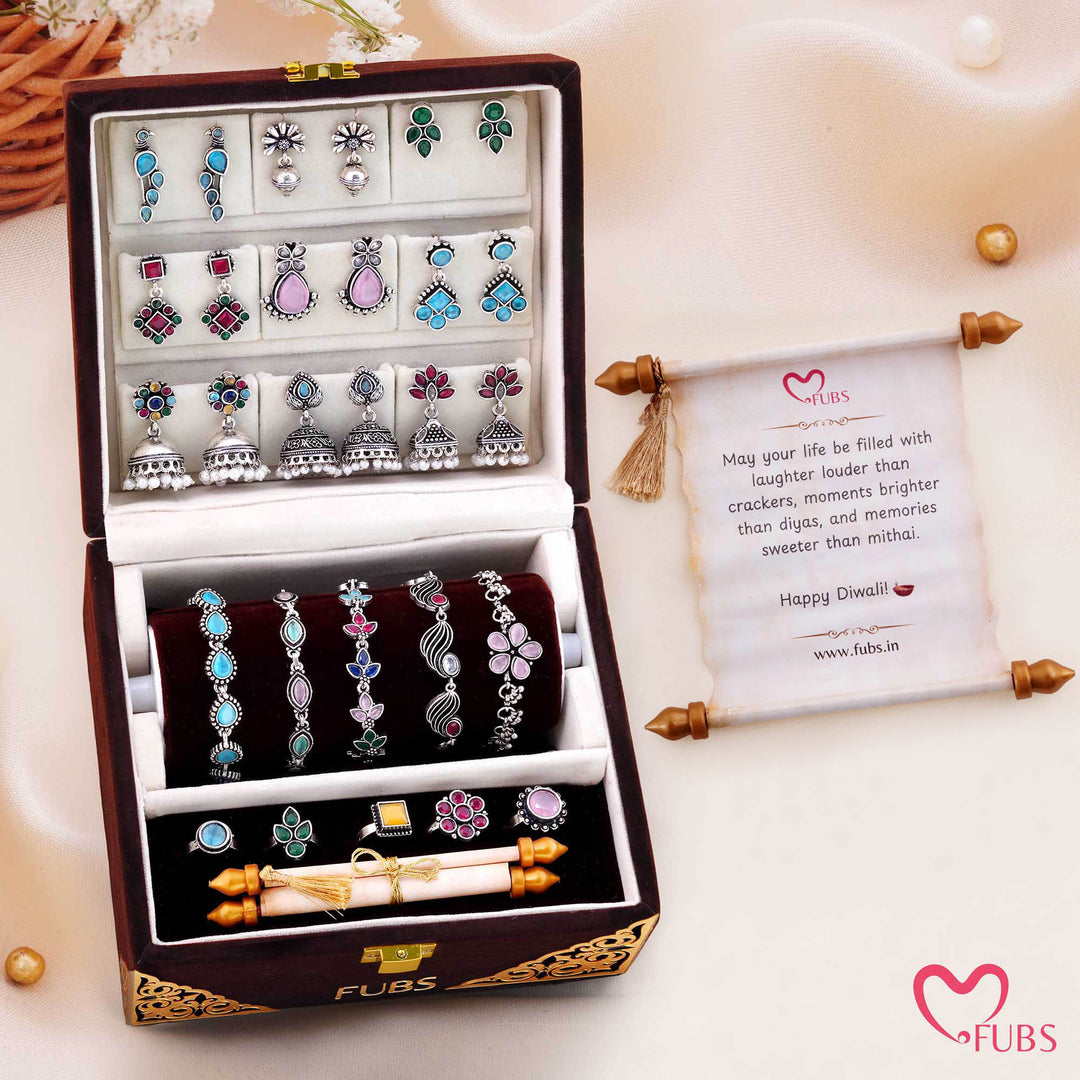 Gehno Ki Peti - Royal Velvet Jewelry Box of 9 Earrings, 5 bracelets, 5 Rings and a Sandesh Patra