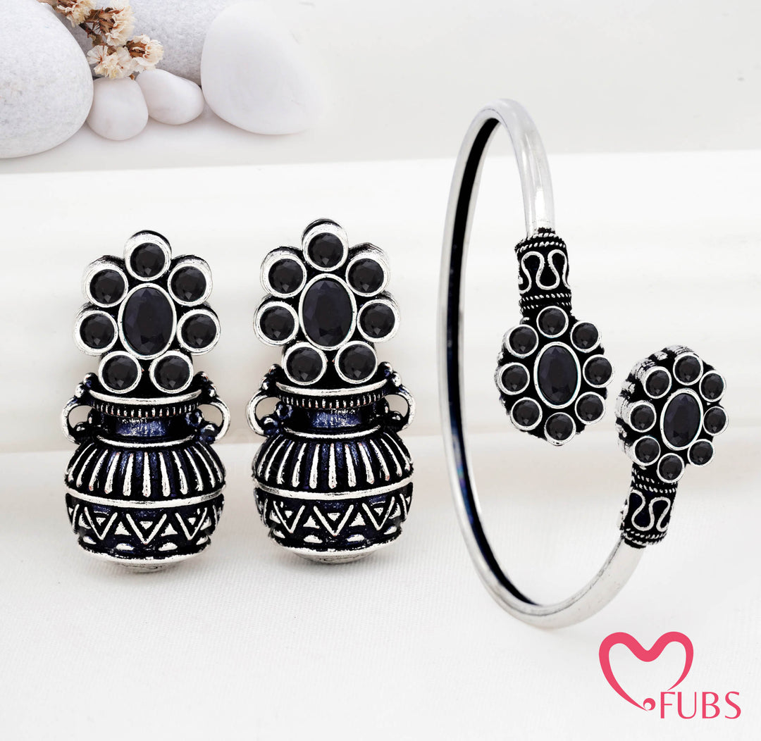 Antique Floral Stone Bracelet & Earrings Combo