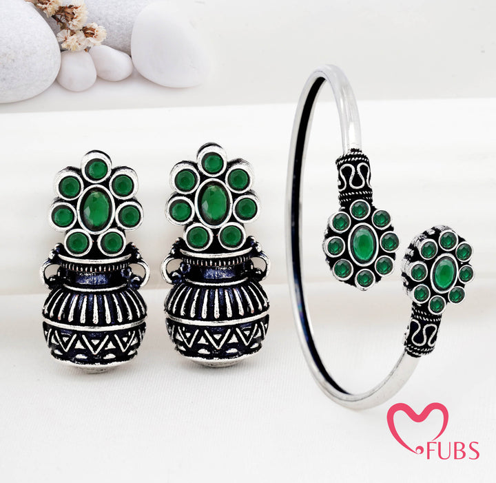 Antique Floral Stone Bracelet & Earrings Combo