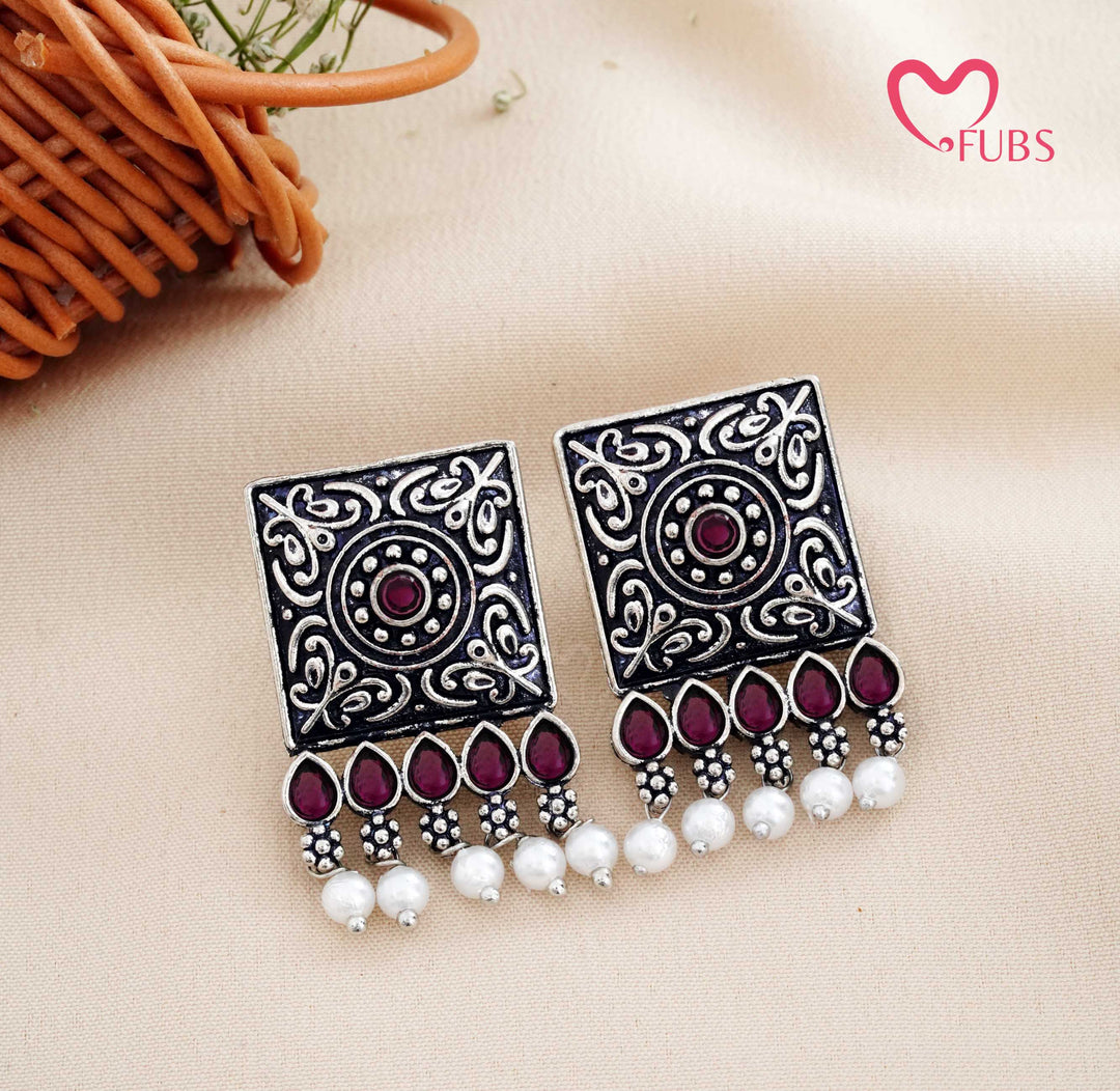 Aesthetic Oxidised Square Stud Earrings with Filigree
