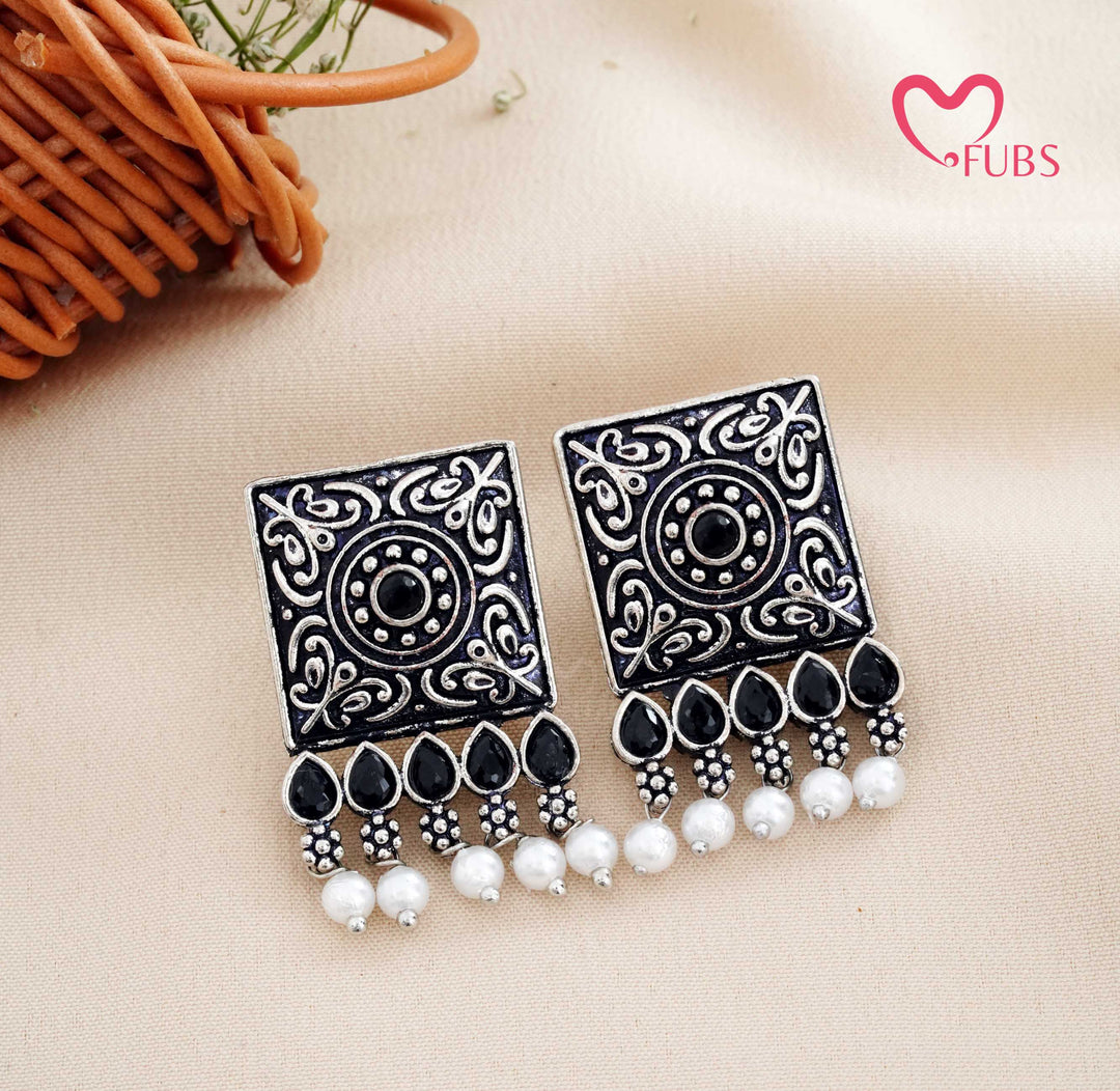 Aesthetic Oxidised Square Stud Earrings with Filigree