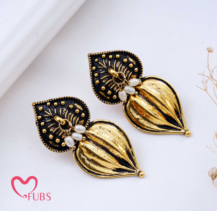 Traditional Oval Studs with Luminous White Stones (Golden)