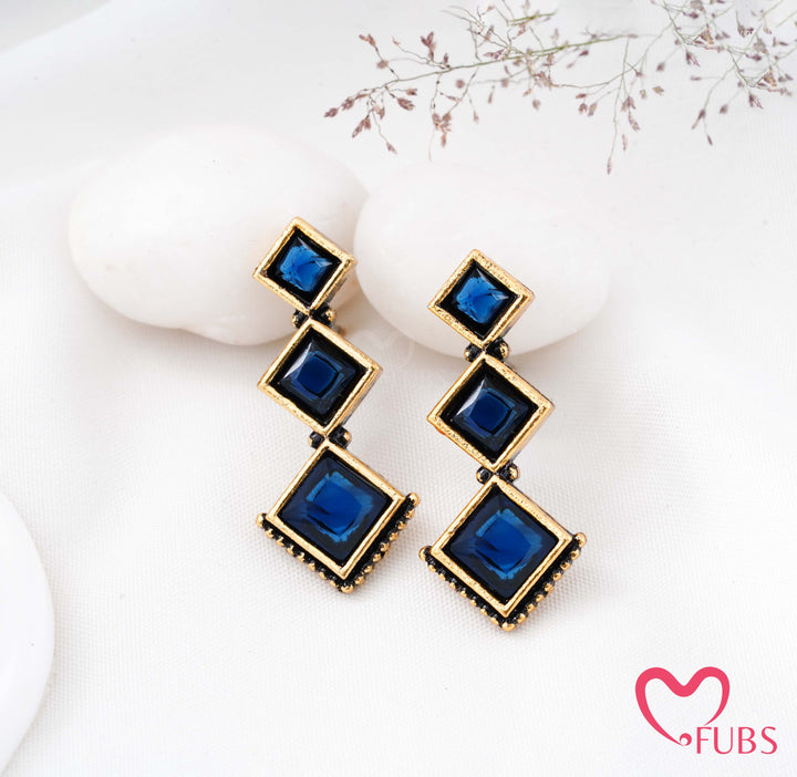 Royal Square Earrings (Golden)