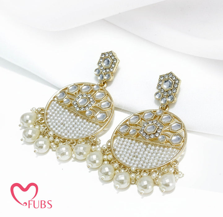 Traditional Pearl Cluster Earrings with Honeycomb Design