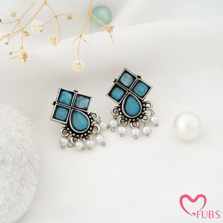 Windowpane Stud Earrings with a Teardrop Base