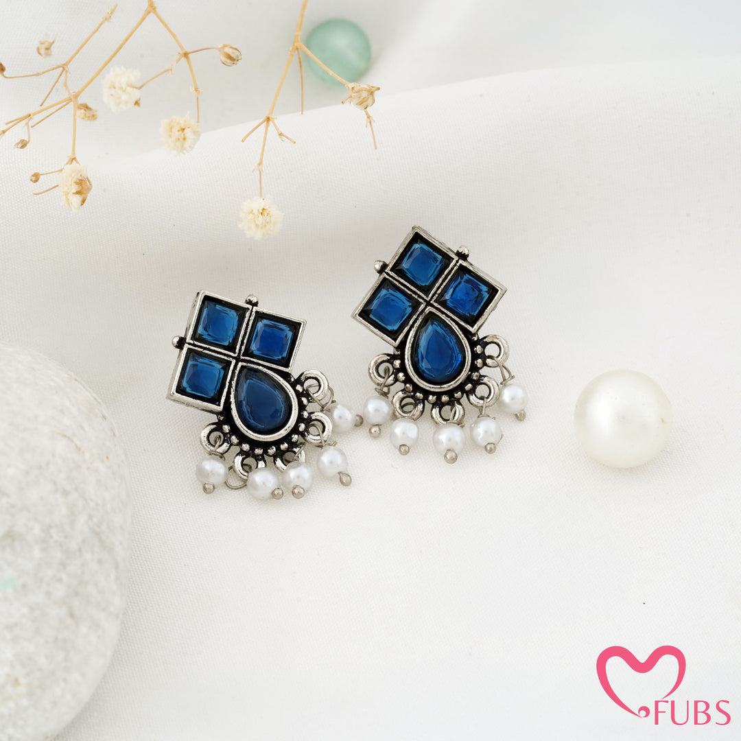Windowpane Stud Earrings with a Teardrop Base