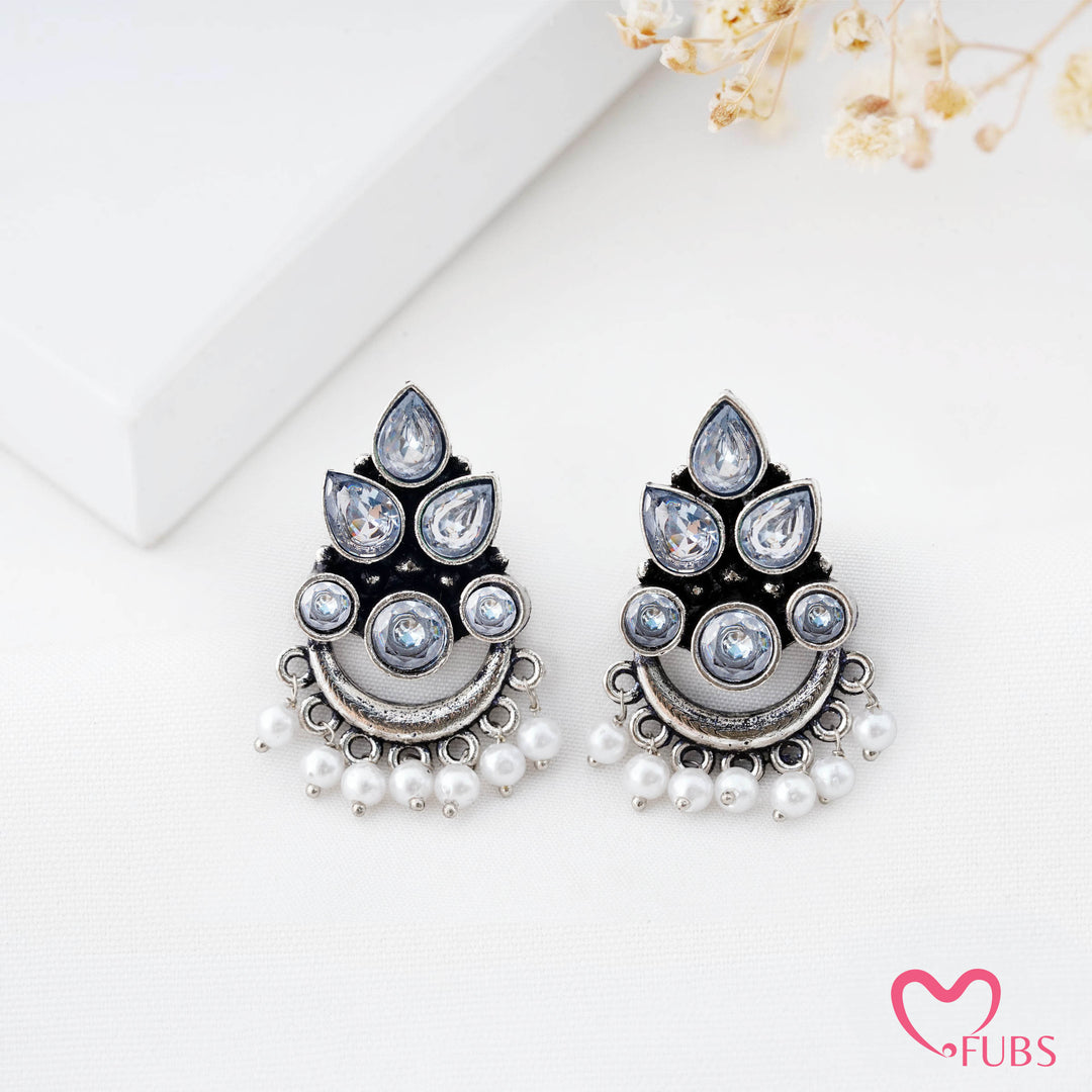 Chandbali Earrings with a Delicate Pearl Edge Detail