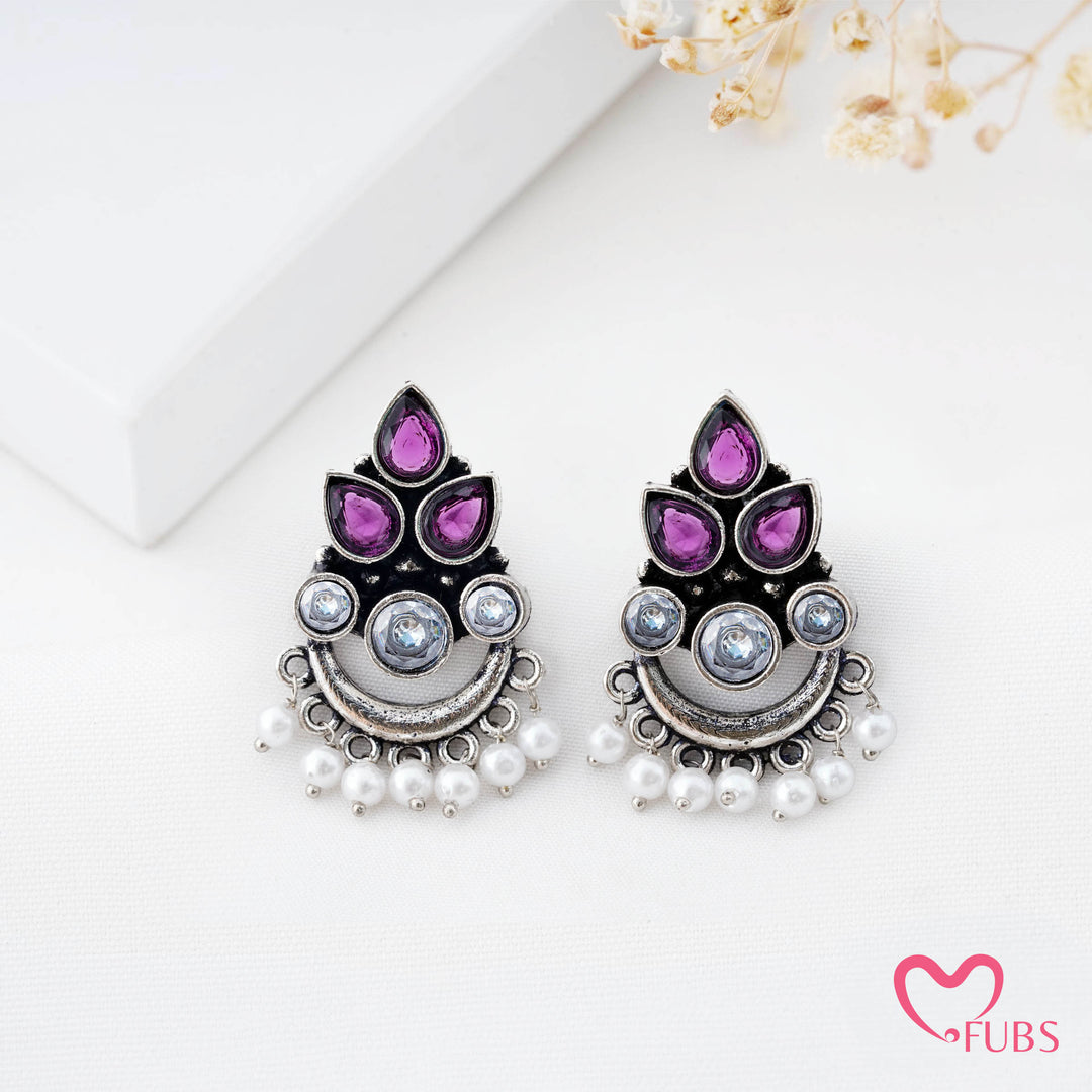 Chandbali Earrings with a Delicate Pearl Edge Detail