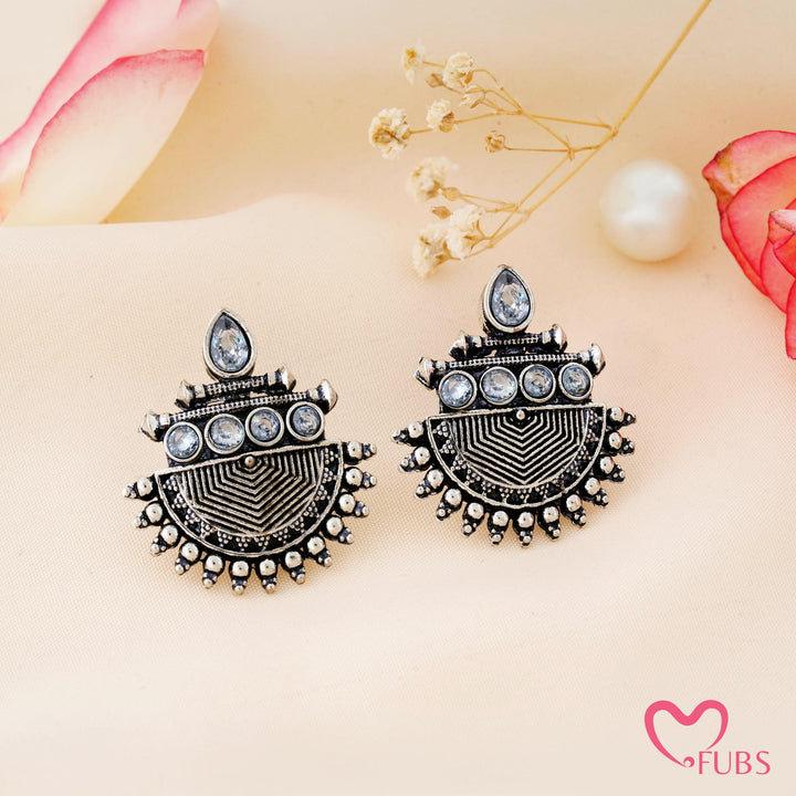 Fan Shaped Stud Earrings with Beaded Border