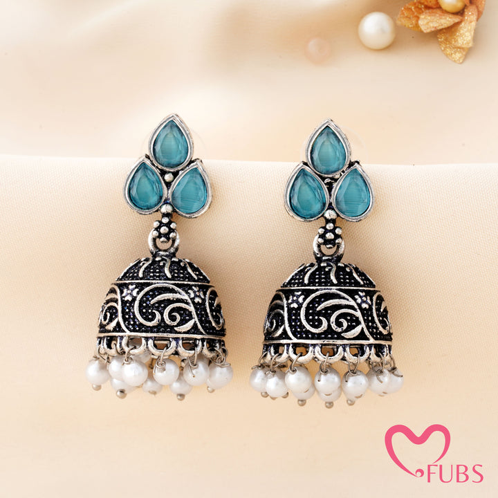 Trefoil Jhumka Earrings with a Vine Carved Dome