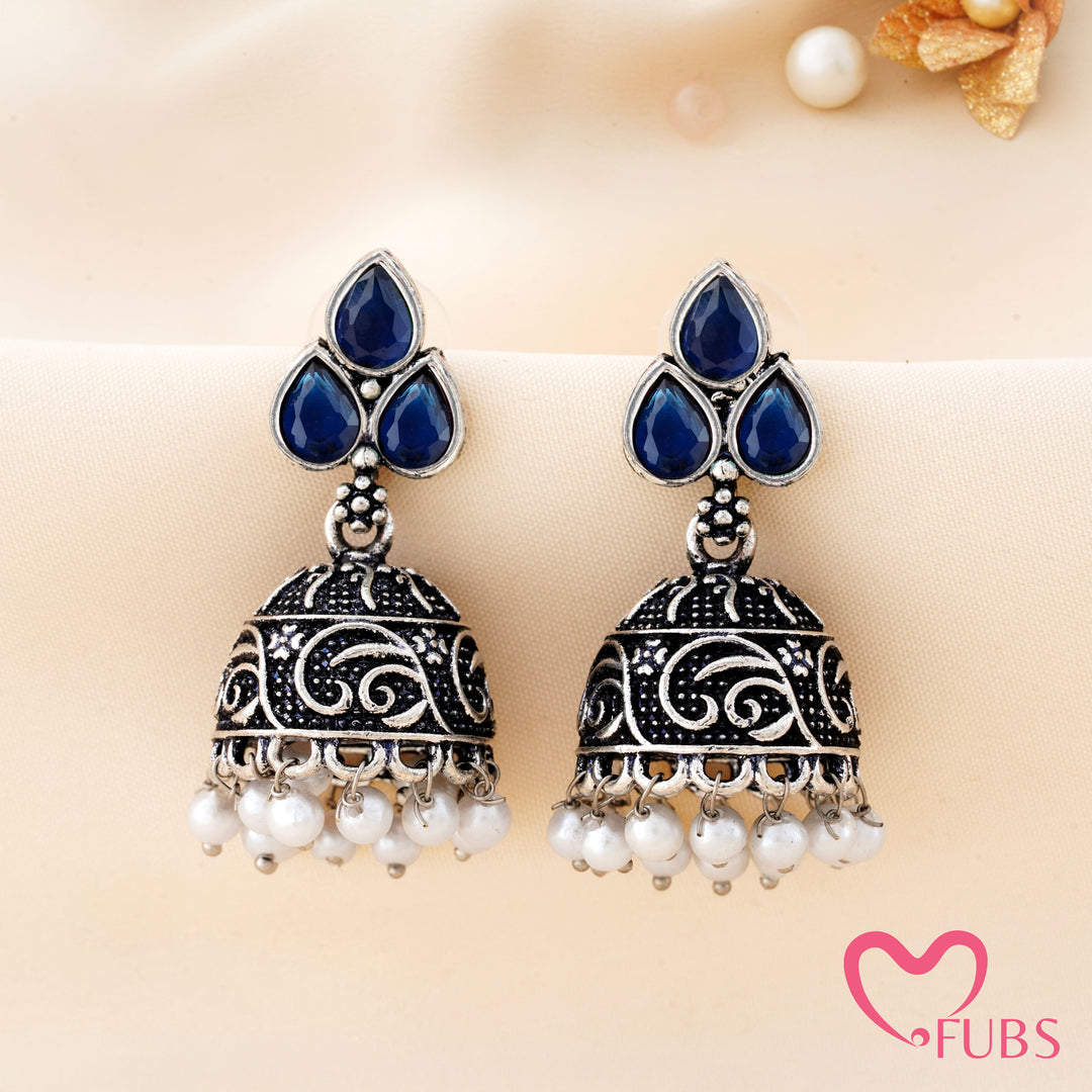 Trefoil Jhumka Earrings with a Vine Carved Dome