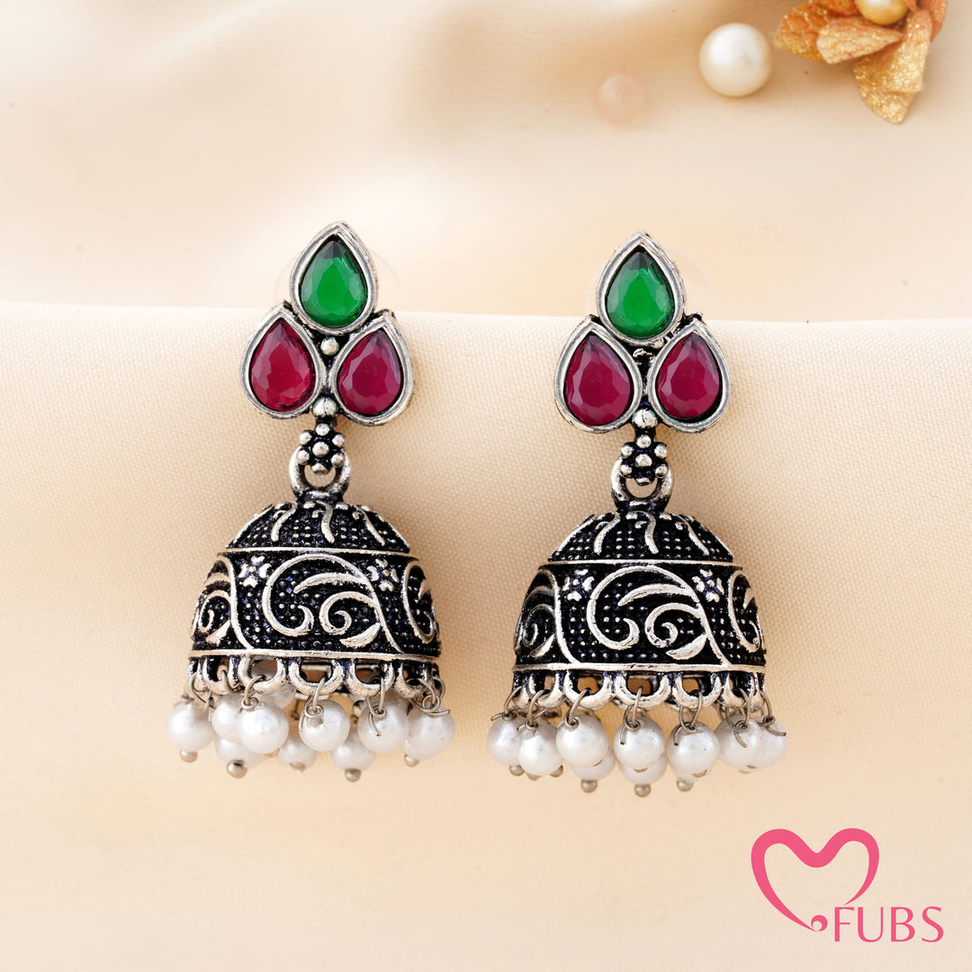 Trefoil Jhumka Earrings with a Vine Carved Dome