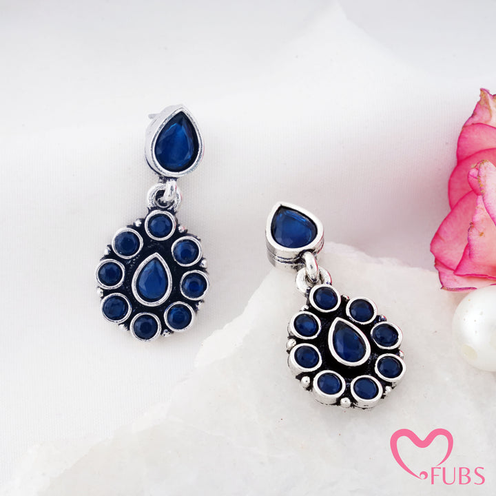 Pear Top Cluster Pendant Earrings with Fine Rim Detail
