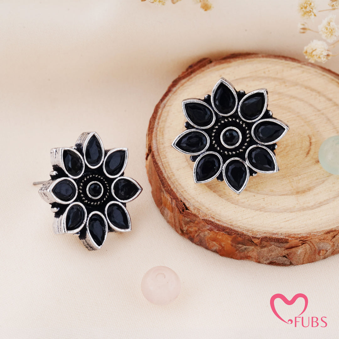 Radiant Sunburst Stud Earrings with Teardrop Accents