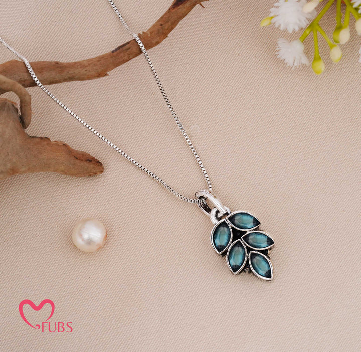 Oxidised Necklace with Leaf Gemstone Pendant